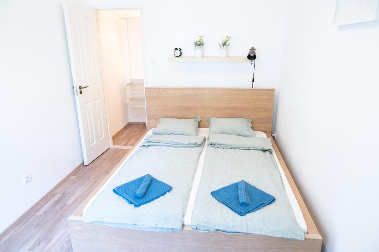 N28 Condo Apartment Next To Andrassy. Будапеща Екстериор снимка