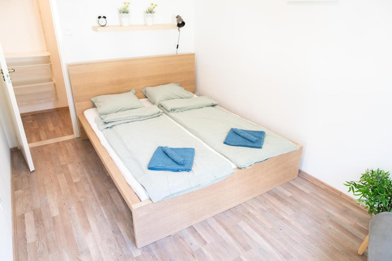 N28 Condo Apartment Next To Andrassy. Будапеща Екстериор снимка